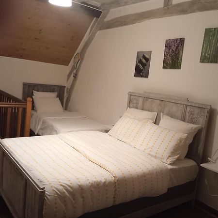 Gombergean Maison De Vacances Sol & Piper מראה חיצוני תמונה